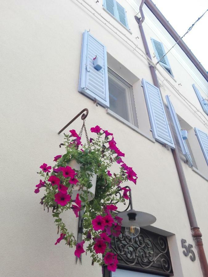 Tambien B&B Pesaro Luaran gambar